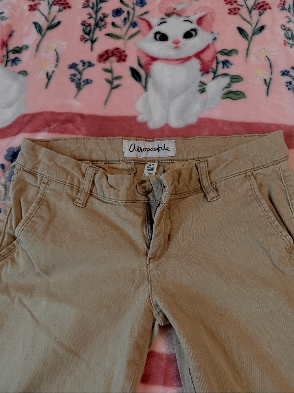 Aéropostale Women’s Khaki Chino Pants Size 00 Regular Straight Leg Y2K